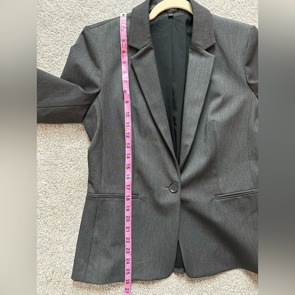 Express Blazer - Picture 5 of 5